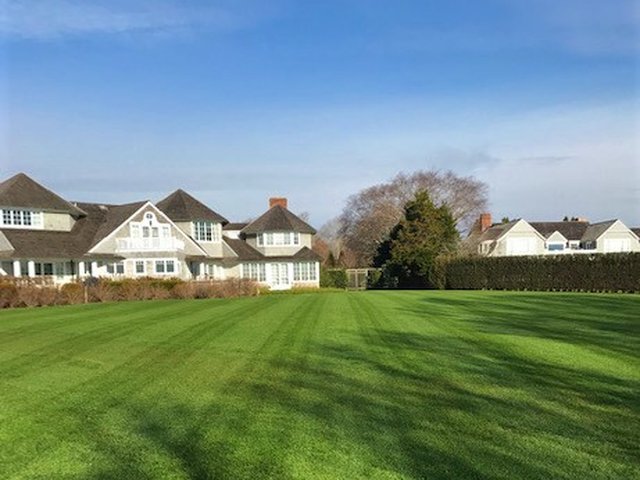 East Hampton